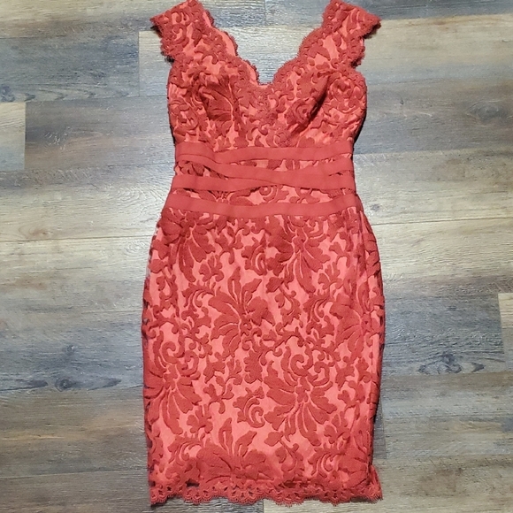 Tadashi Shoji Pink Midi Dress with Sweetheart Neckline Lace Overlay Sleeveless - Picture 1 of 8